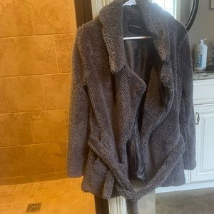 Women’s gray jacket with belt